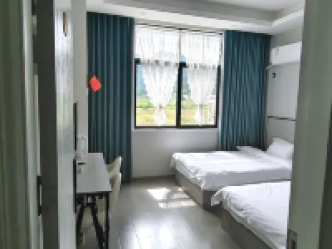 Qingchuan Pavilion Homestay (Wangxian Valley Store) Hotel di Shangrao