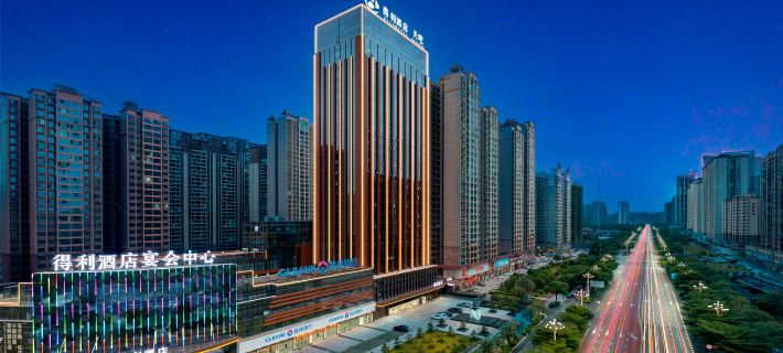 Deli Hotel (Deli Plaza, Yudong Avenue, Yulin) Các khách sạn ở Ngọc Lâm