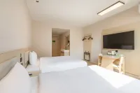 Hi Inn Hotel (Wuhan Guanggu Pedestrian Street) Hotels in Wuhan