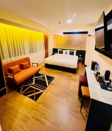 โรงแรม เอ็มมีรี - นานา แบงค็อก โรงแรมใกล้นานา