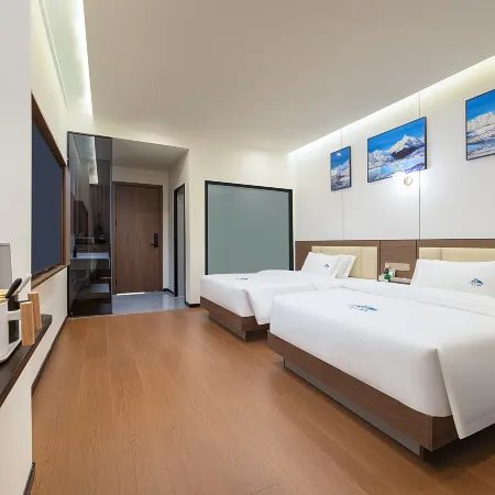 Blackwater Glacier Escape Hotel