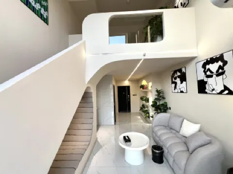 Yinchuan Fanchen Loft Art Hotel (Wuyue Plaza) Hotel a 