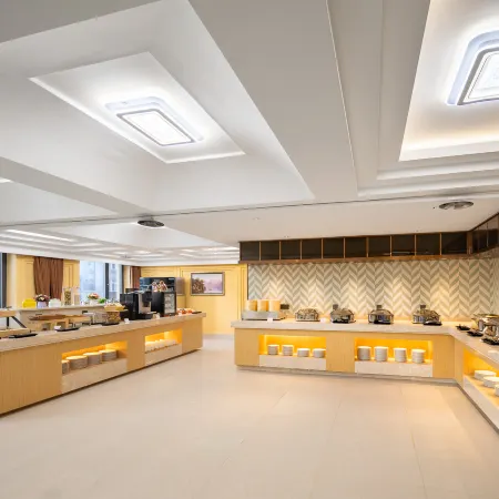 Vienna Hotel (Huludao City Center Department Store Branch )