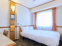 Toyoko Inn Saitama Toda-koen-eki Nishi-guchi Hotels near Aokicho Park
