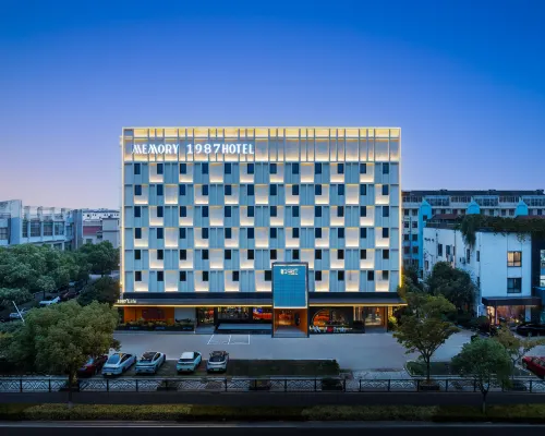 Wenxi Bureau Hotel Hotele w: Jiangyin
