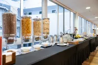 YHA Sydney Harbour - breakfast