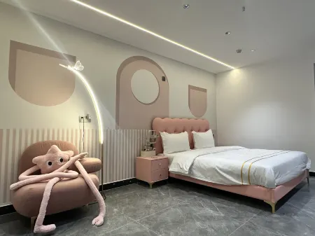 Xiaobo Dad's Homestay (Feicui Road)