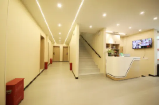 카이펑 타임 보일링 레인 베드 앤 브렉퍼스트 (카이펑 구러우)