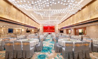 Qing Yuan New Holyton International Hotel
