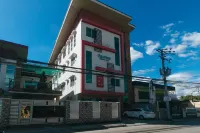 RedDoorz Near Talisay District Hospital Hotel di Minglanilla