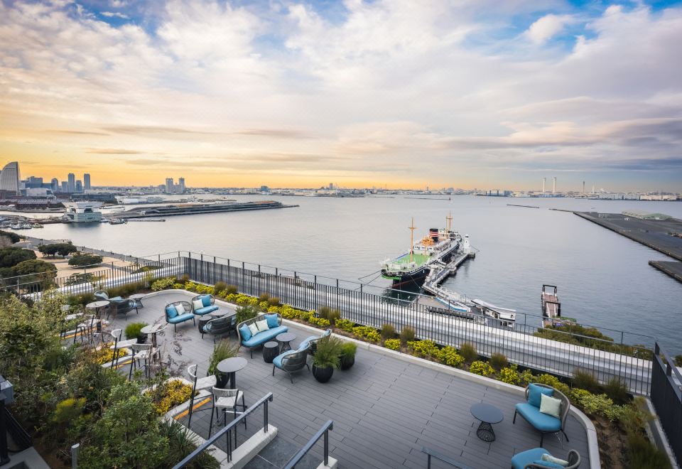 호텔 루프탑 테라스 이미지