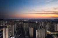 Zaixu Manju (Zunyi Xinpu Linda Food City) - Romantische