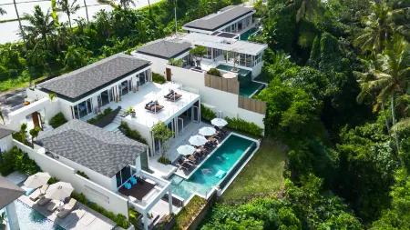 Villa Donna by BaliSuperHost Отели рядом с достопримечательностью «Klungkung Temple»