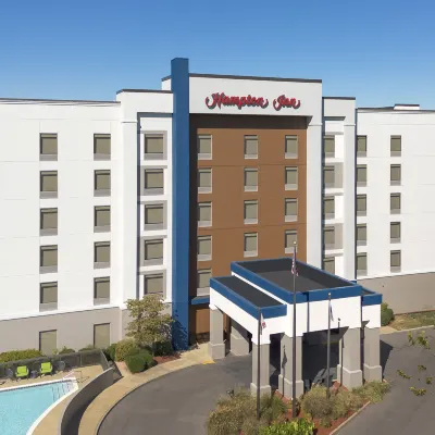 Hampton Inn Birmingham I-65/Lakeshore Drive Hotel dekat Lapangan Rickwood