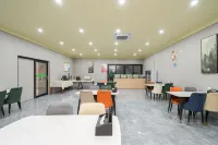 GreenTree Zhixuan Hotel (Jingdezhen China Ceramics Museum) - فطور