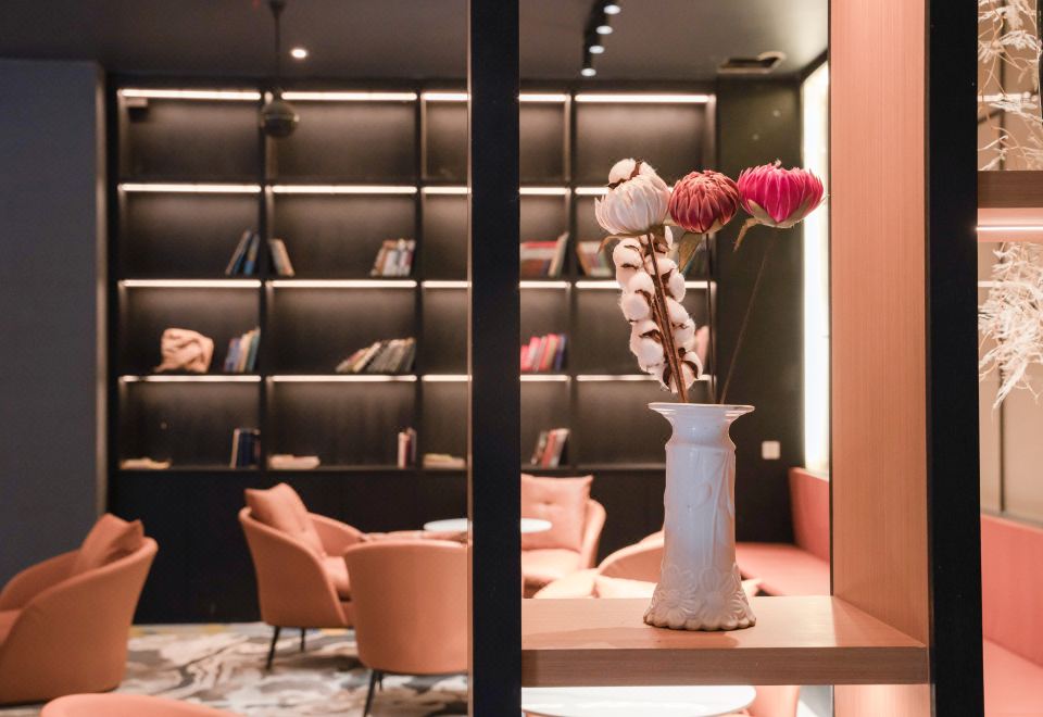 라마다 바이 윈덤 비엔티안 센트럴