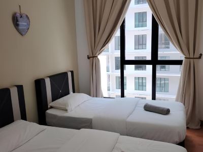 Paradigm Mall Platino Apartment 2BR 2FREE By Natol