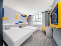 7Days Inn Hotel (Chifeng Hexigten Banner Jingpeng) Hotels near Rehuitang Town