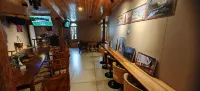 Tanyin Mountain Lodge (Longtan Ancient Town Magpie Garden) - bar
