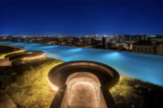 阿斯特拉天河 無邊泳池 天空之城 公寓