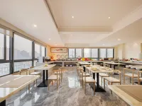 Vienna Hotel 3 best(Haikou Chengmai Laocheng Hotel) Hotels in Chengmai