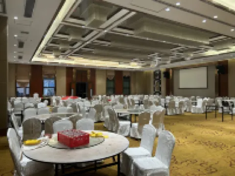 Lavande Hotels (Heping Baisheng Plaza,Heyuan) Hotels in Heping