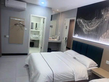 Milan Hotel Отели рядом со станцией KaipingSouth Railway Station