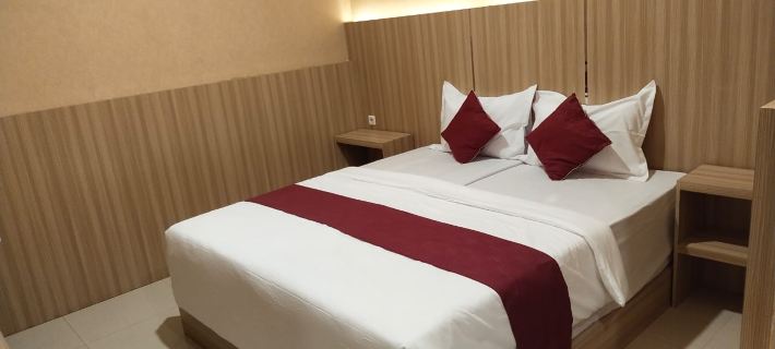 HOTEL KEMBANG JOYO Hotels in Palu