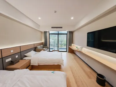 Anhui Tianzhu Mountain Yanxue Camping Hotel Hotels near Sanzu Temple