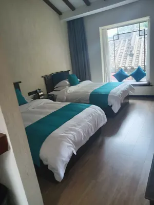 Cangxi Jiulong Hotel