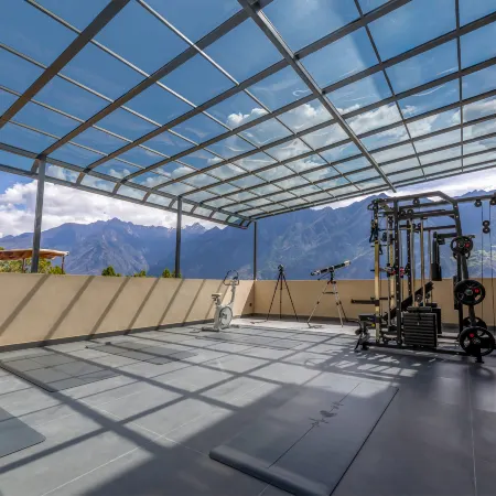 Xianbai Private Hot Spring · Scenic View Cloud Villa