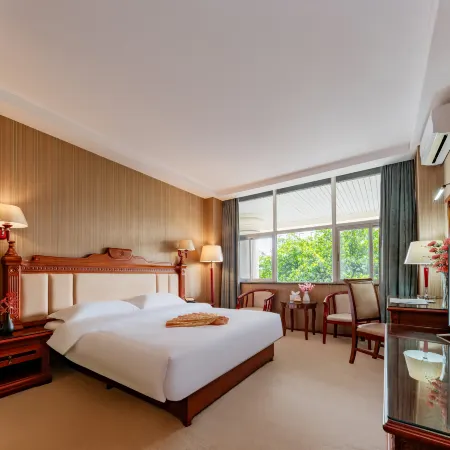 Longma Hotel