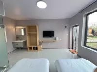 우다롄츠 유에팅 첸셔