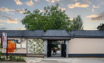 Rujia Courtyard Homestay