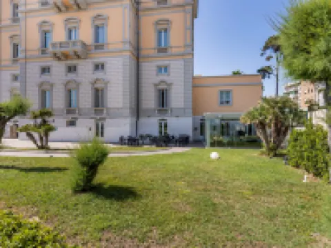 Hotiday Room Collection - Livorno Mascagni Hotels in der Nähe von Fortezza Vecchia