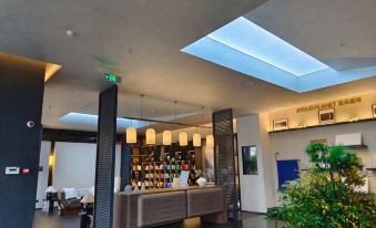 Shanghai Wujiaochang Zhongyuan City Plaza Yaduo Hotel