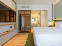 Glenver Garden Hotel (Ex.Hilton Garden Inn) Hotels in Moscow