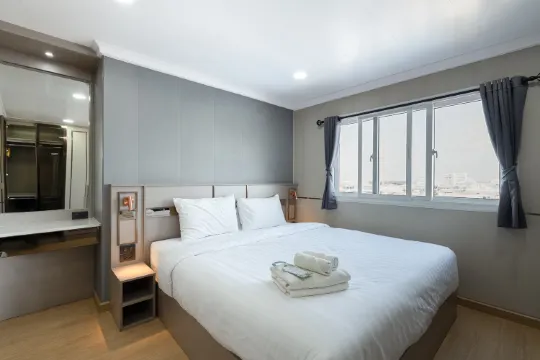 ห้องสองห้องนอนแฟมิลี่ (c)