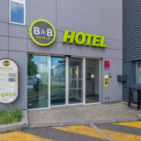 B&B Hotel Lyon Sud États-Unis Отели рядом с достопримечательностью «08. Дом Танца»
