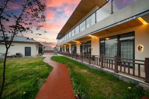 Yuannisuo Homestay (Xiata Scenic Area) فنادق في جاوسو