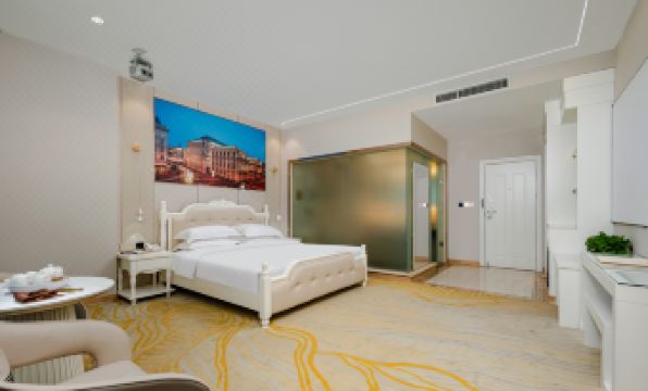 Xunfa Hotel (Huian County Government Gymnasium Branch)