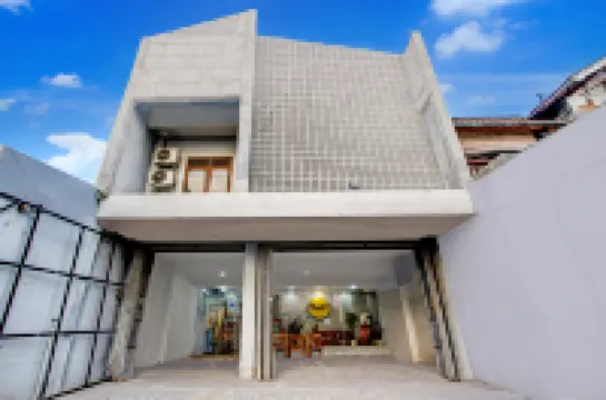 Hotel O Tegal Near Near Pacific Mall Tegal Formerly Hugo Suites Family