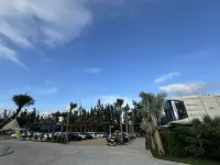 Qianhai Bay seaside Ambience Vacation Homes - parking