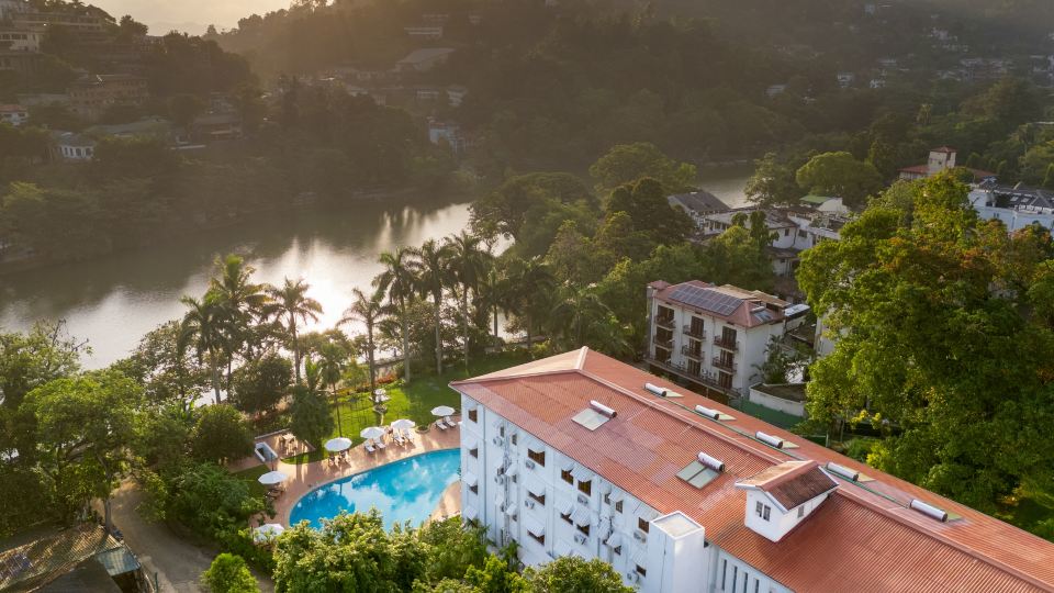 Hotel Suisse Kandy - since 1890