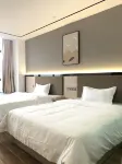 Huawen Hotel Hotels near Christian Pantian Church