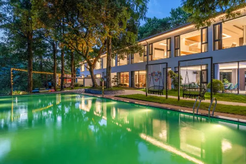 Caoxiyu Homestay - Private Pools