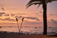 Crowne Plaza FIJI NADI BAY RESORT & SPA by IHG - Beach