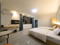 Guyaju Hotel Hotels in Qingchuan