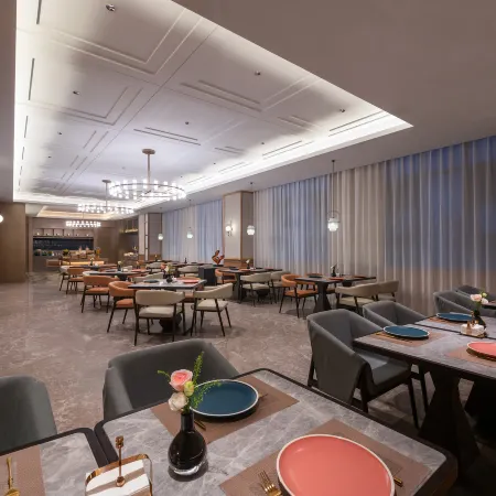 Manxin Hotel Bazhou Shengfang International Furniture Exhibition Center