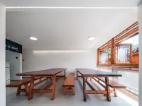 Legendary Preferred Homestay - พร้อมอาหารเช้า